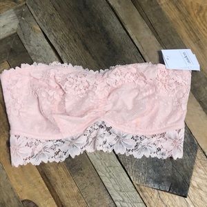Brand New pink lace strapless bra by Auden medium